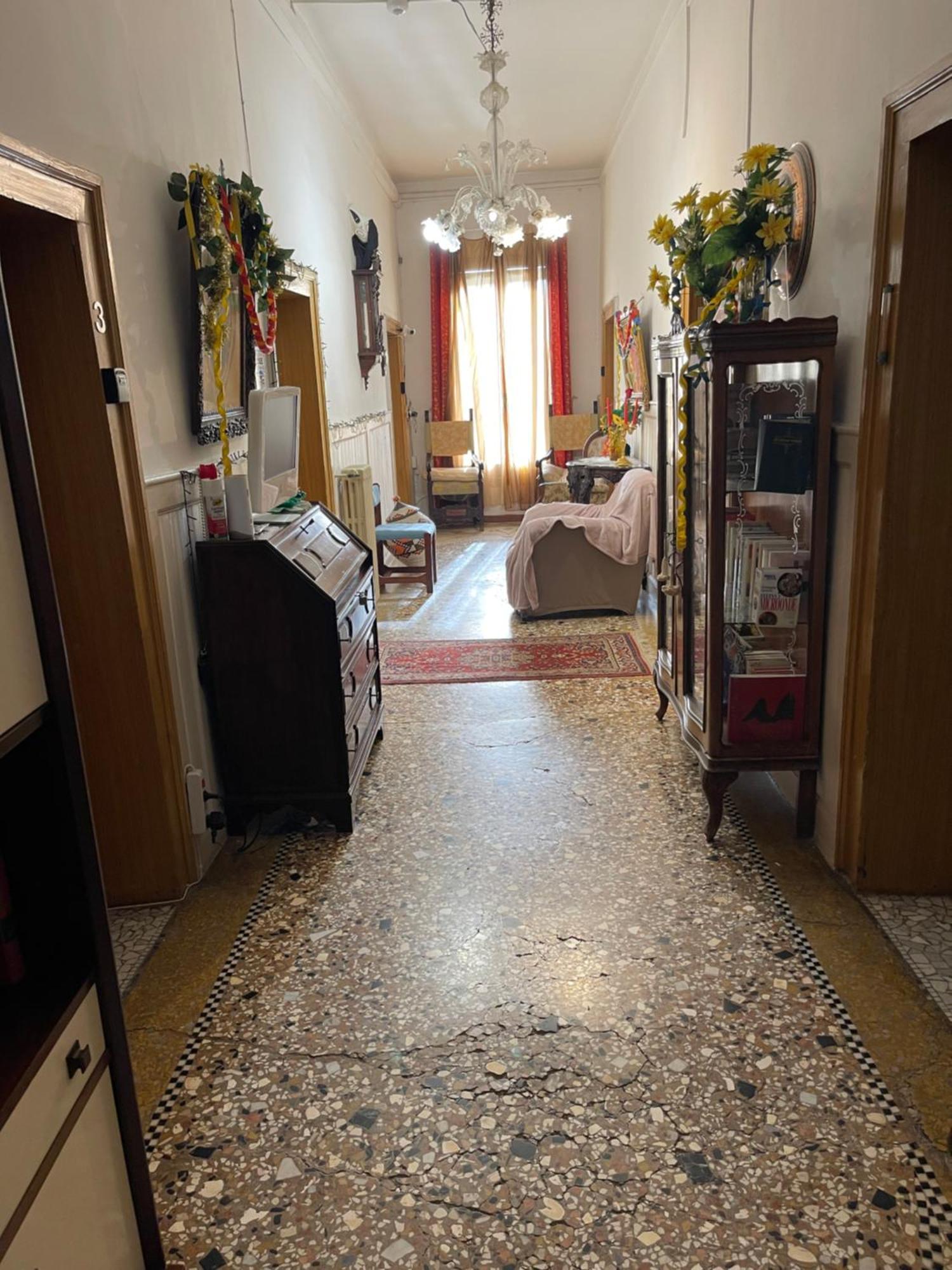 Princess Guest House Canal View Venice Exterior photo