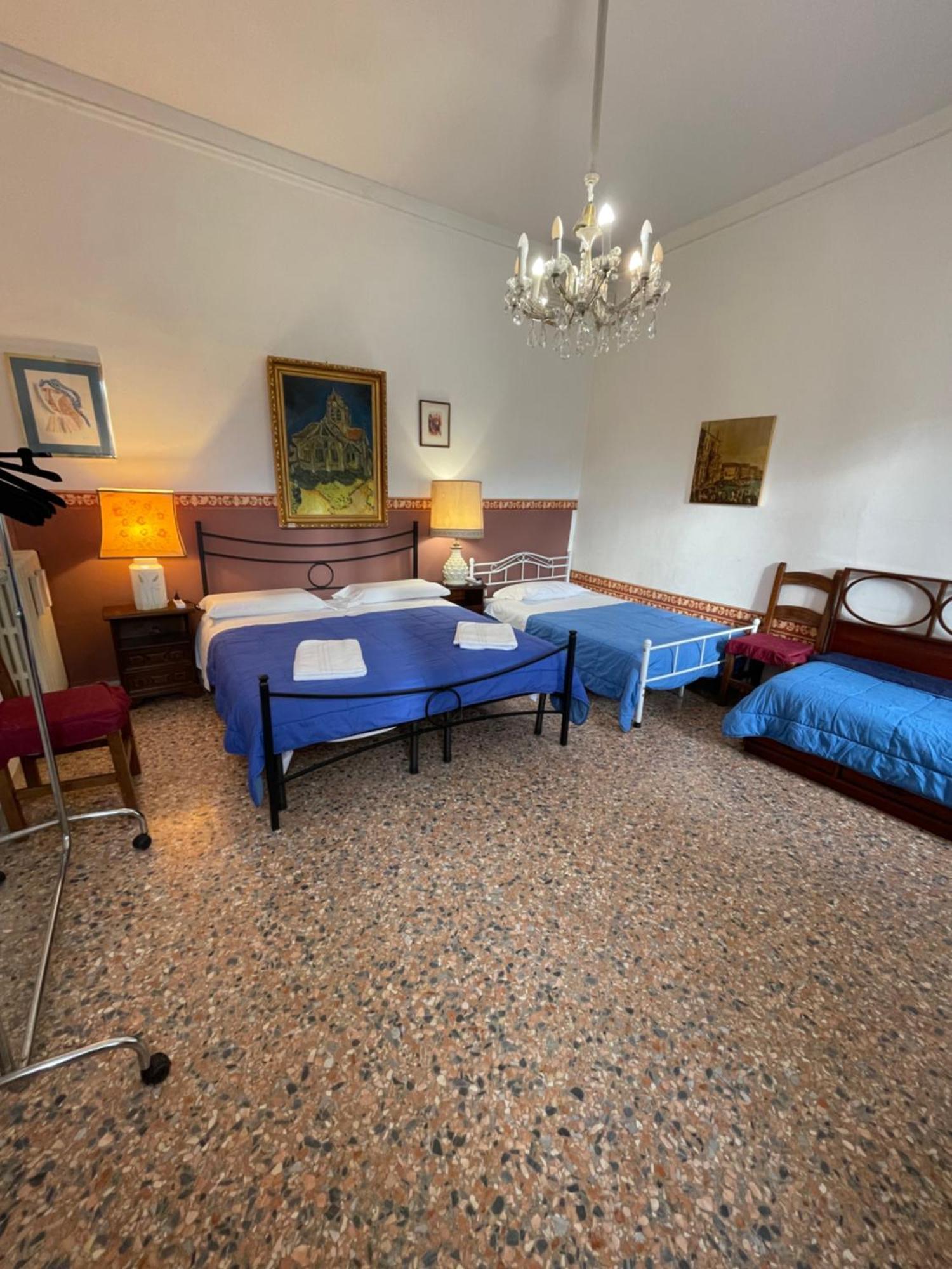 Princess Guest House Canal View Venice Exterior photo