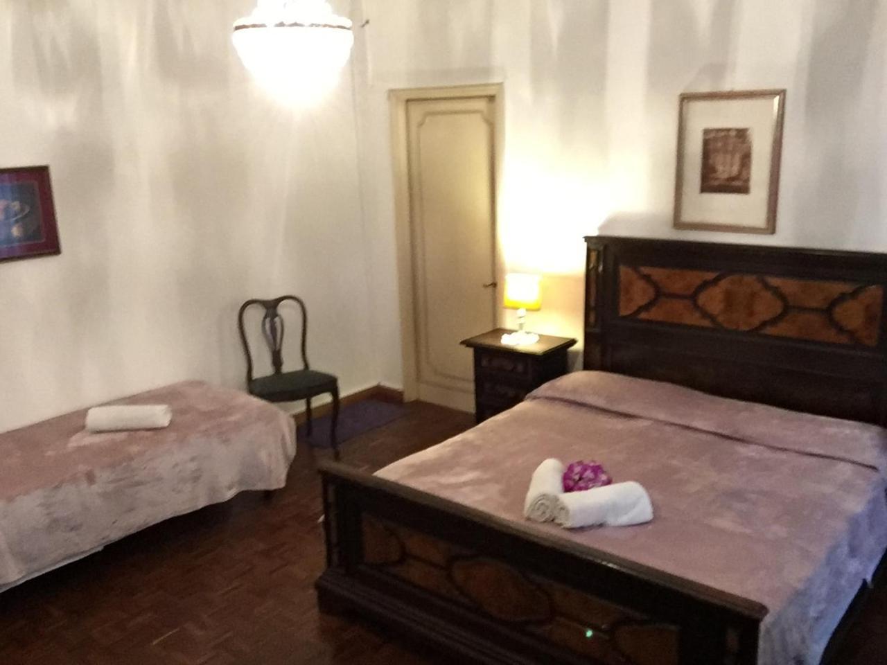 Princess Guest House Canal View Venice Room photo