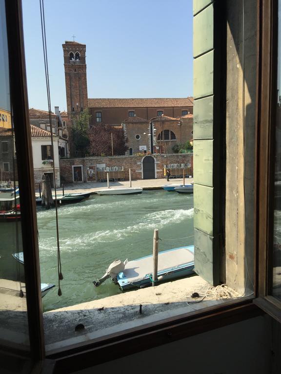 Princess Guest House Canal View Venice Exterior photo