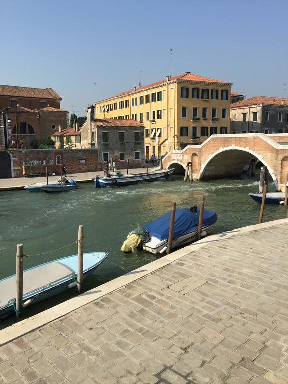 Princess Guest House Canal View Venice Exterior photo