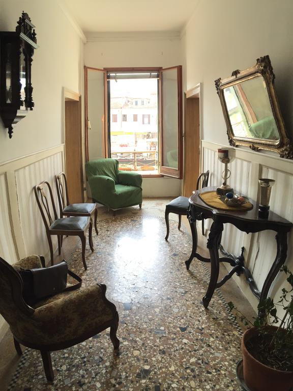 Princess Guest House Canal View Venice Exterior photo