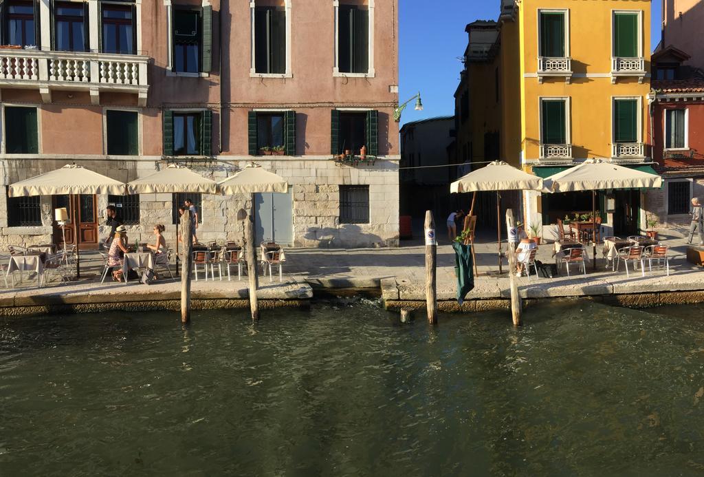 Princess Guest House Canal View Venice Exterior photo