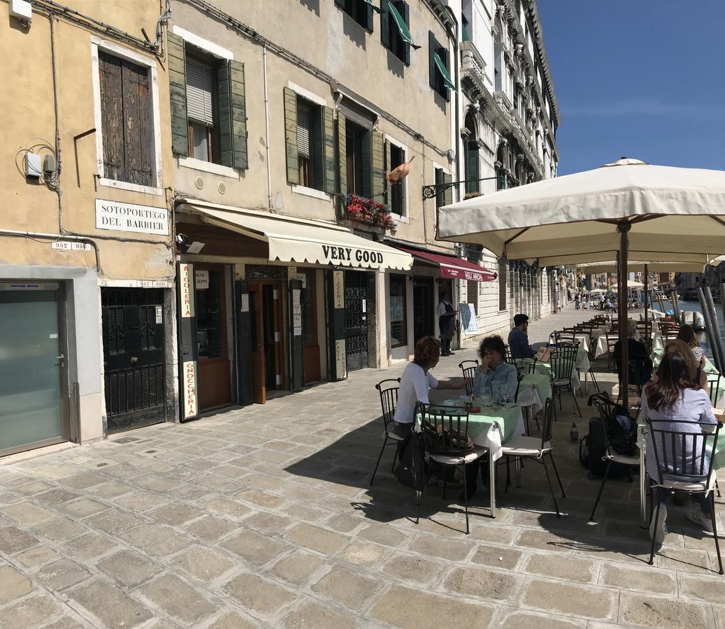 Princess Guest House Canal View Venice Exterior photo